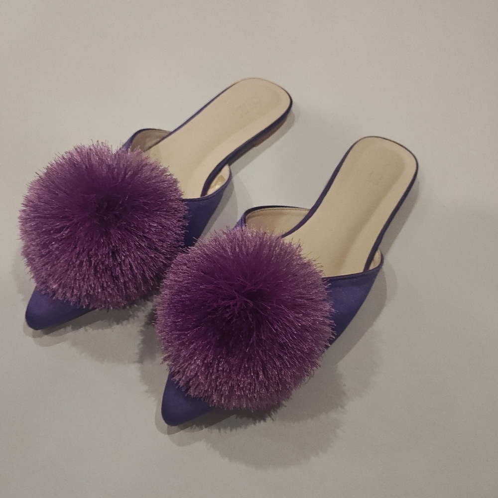 PURPLE POM POM SLIDES